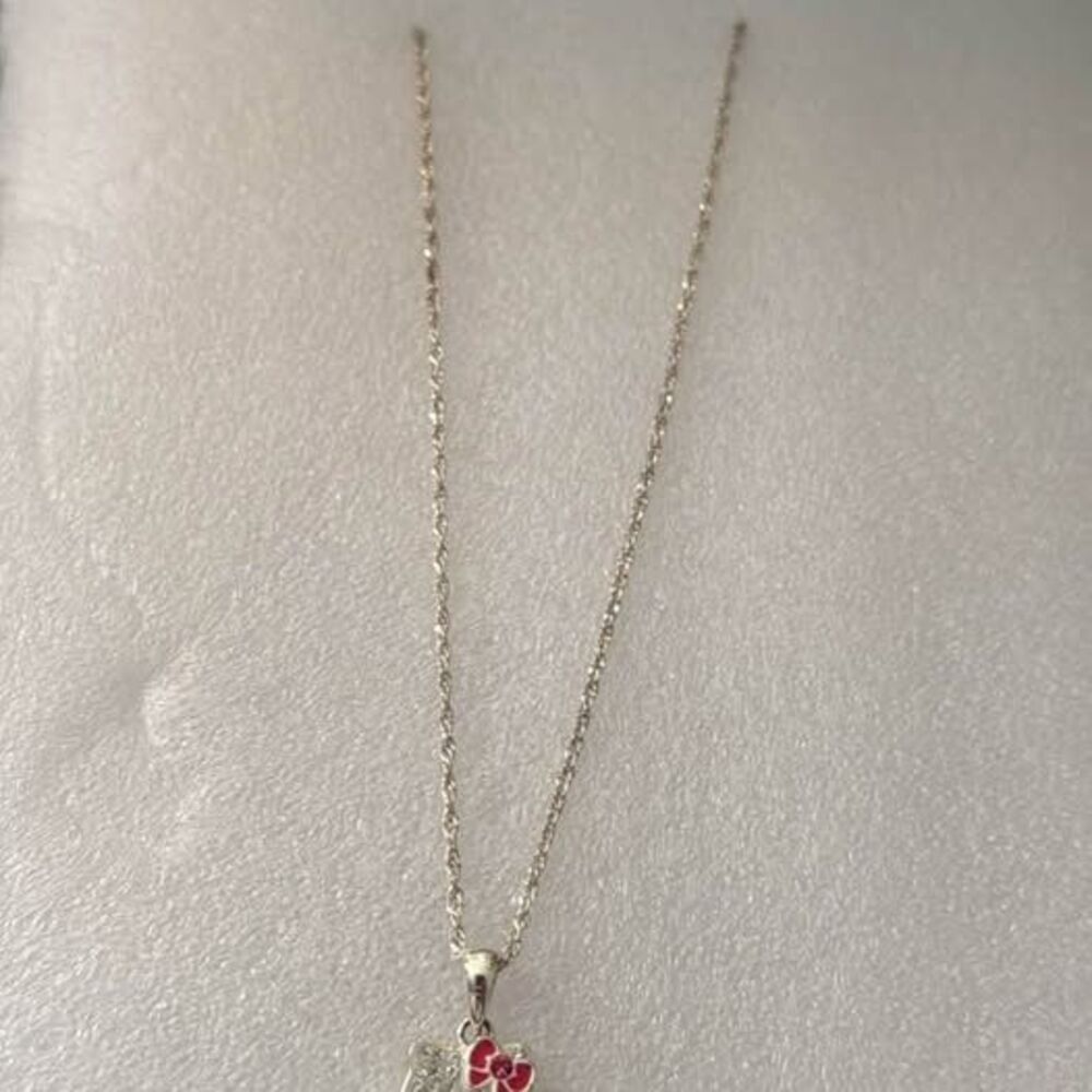 Sanrio Hello Kitty silver necklace